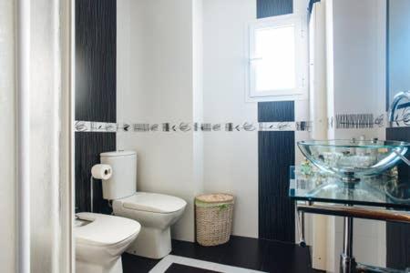 Habitaciones Individuales En Apartamento Compartido Sevilla Bagian luar foto